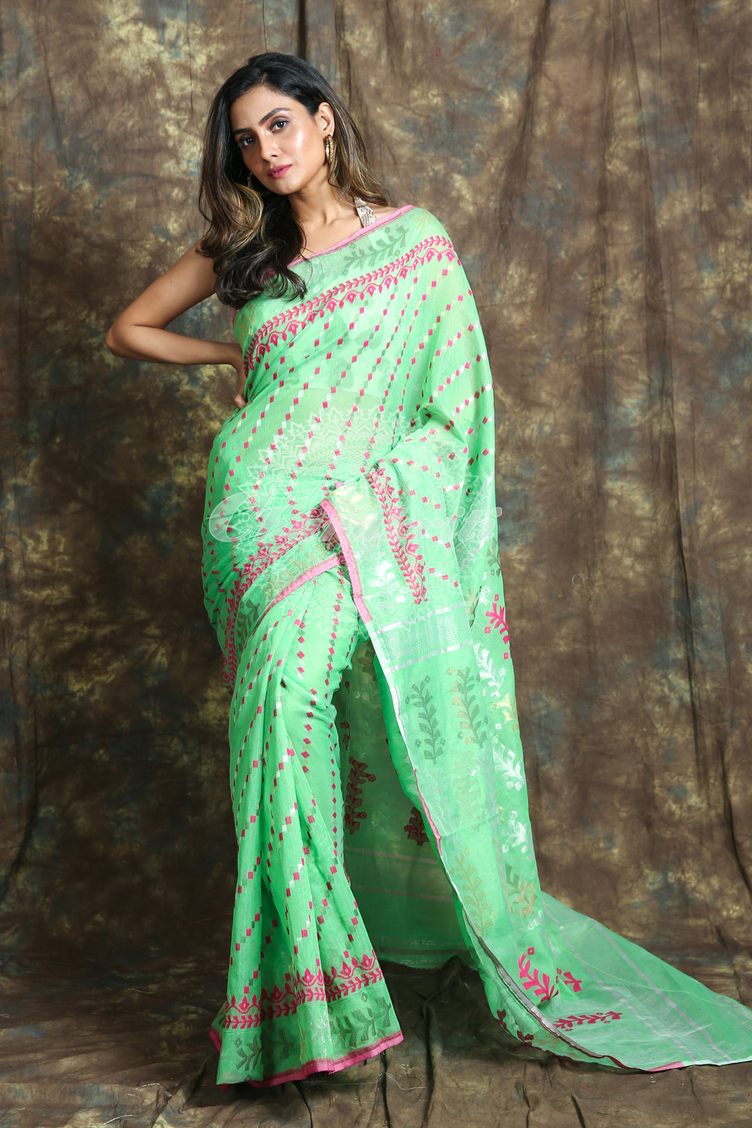 Allover Rich Weaving Light Green Jamdani Saree freeshipping - Charukriti