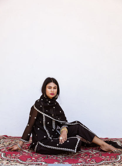 Jhalak Black Set