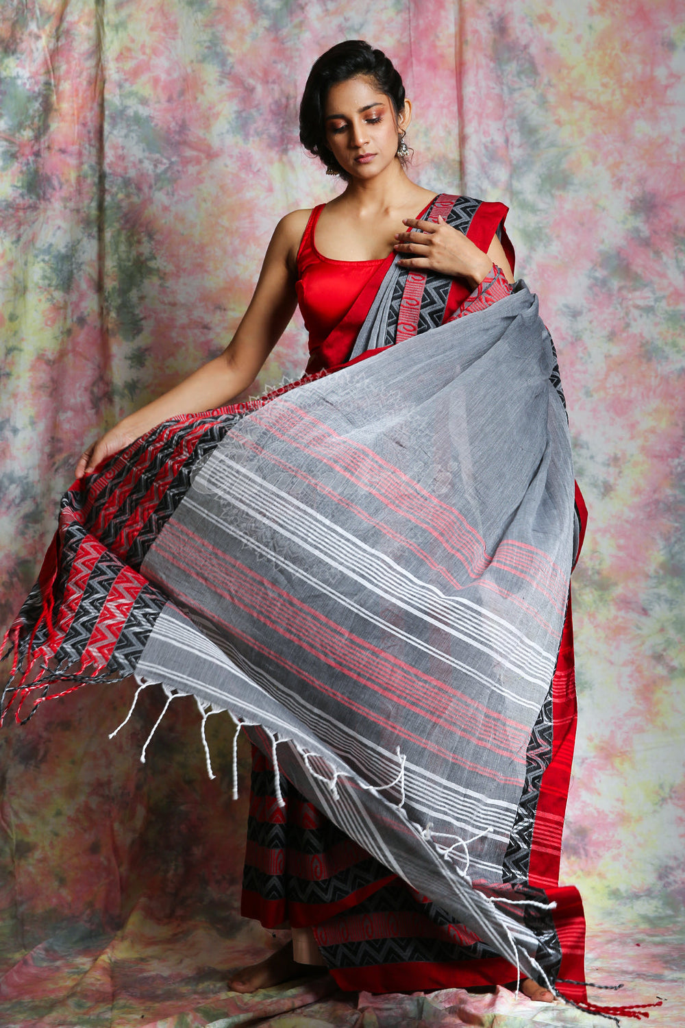 Grey Skirt Border Organic Cotton Saree freeshipping - Charukriti