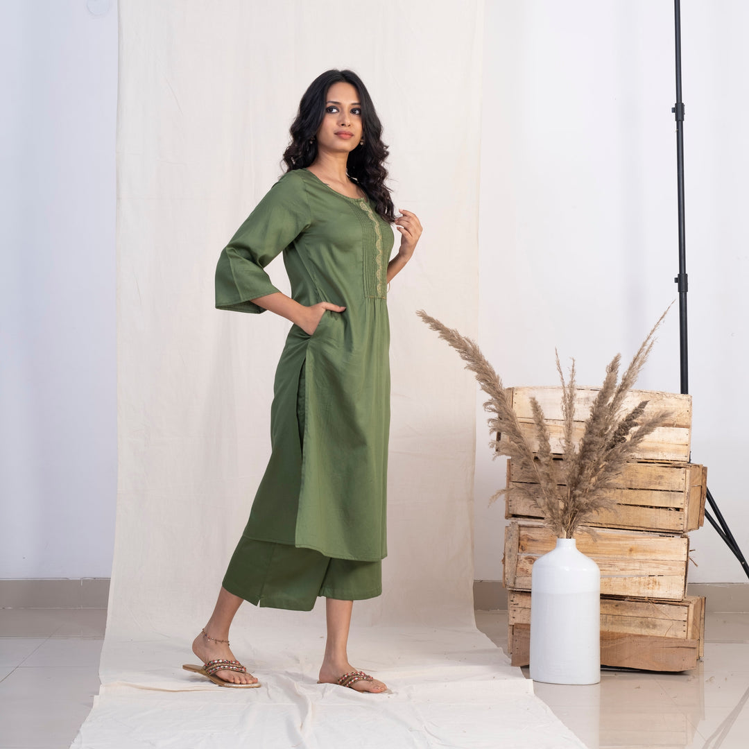 Akiso Green Round Neck With Pintucks With Palazzo (Set of 2)