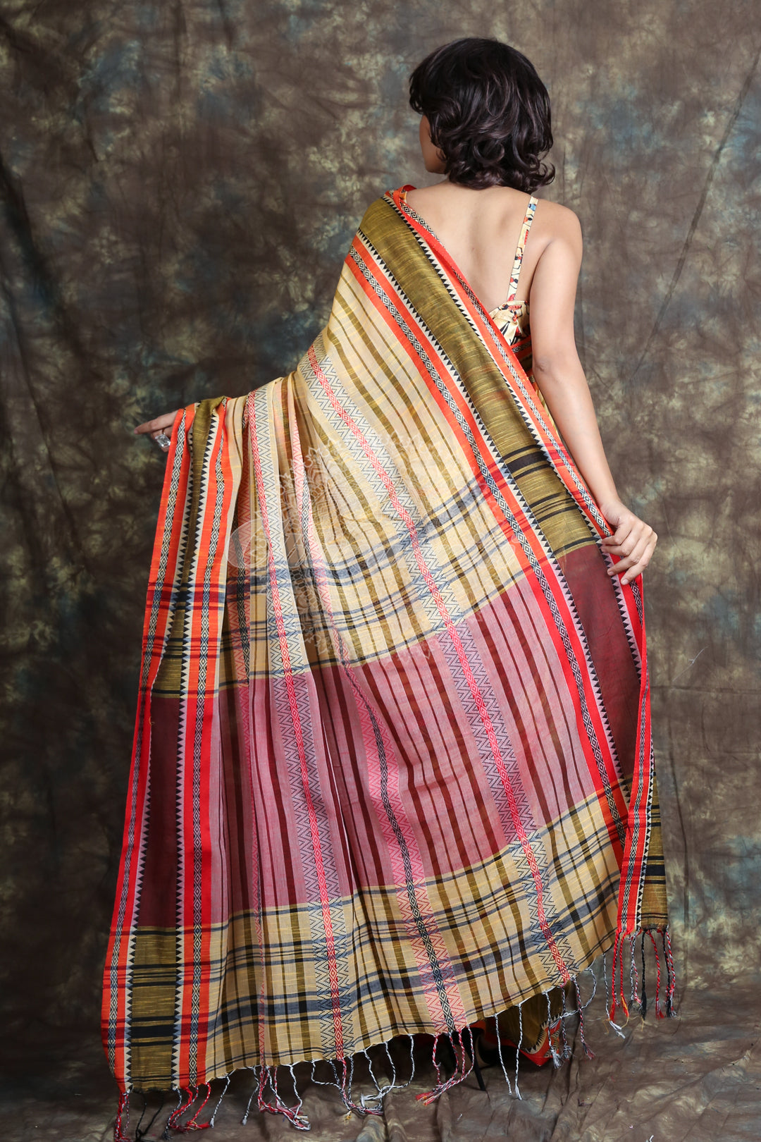 Allover Weaving Stripe Yellow Handloom Saree freeshipping - Charukriti