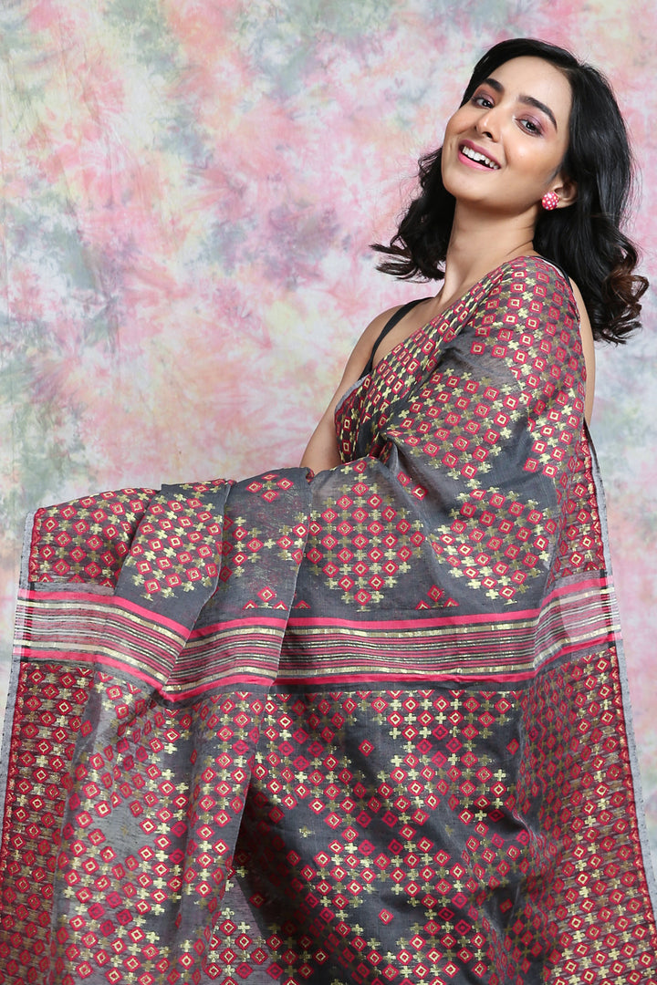 Geometrics Weaving Grey Jamdani Saree freeshipping - Charukriti