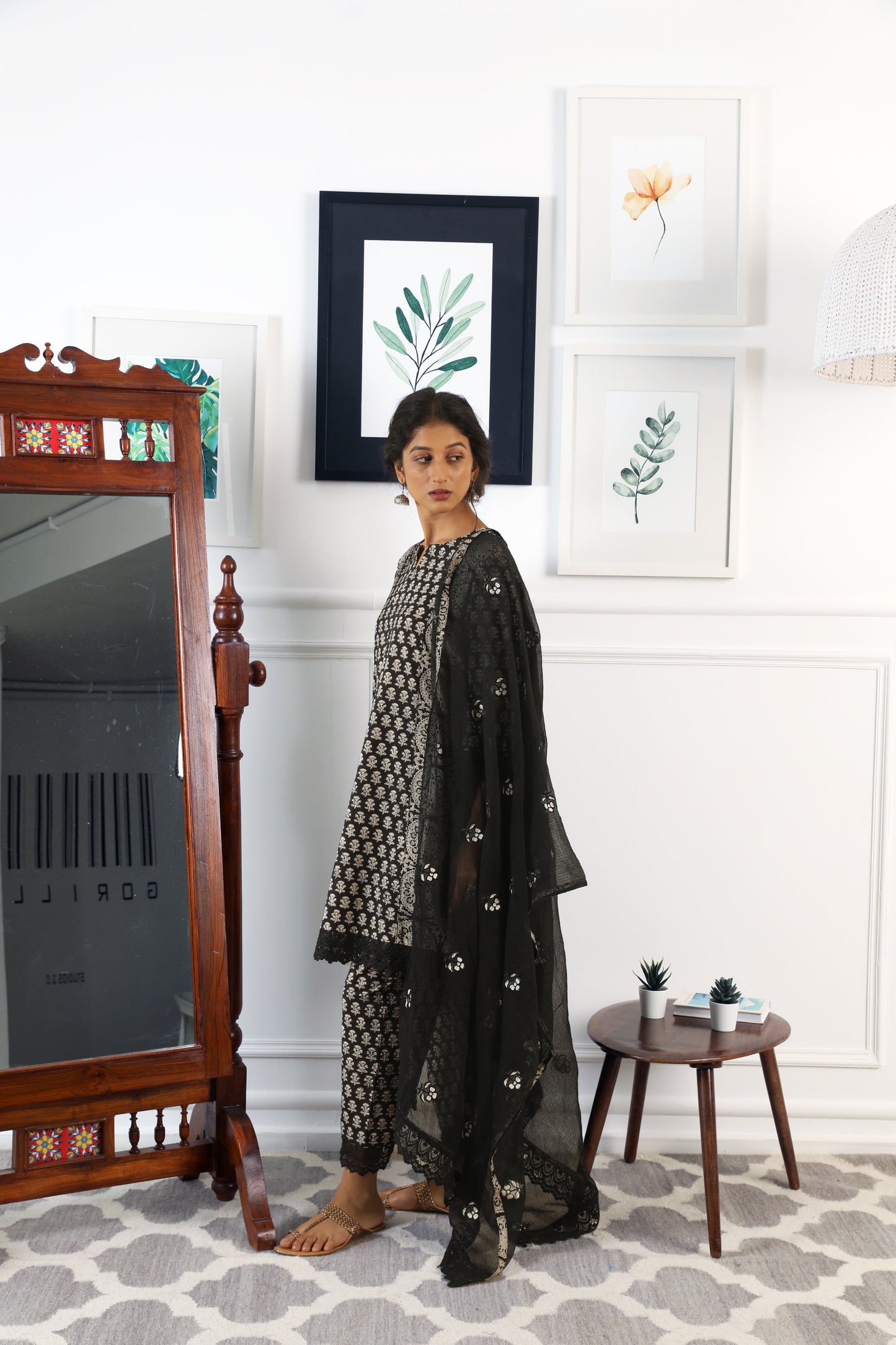 Jaya Black Set