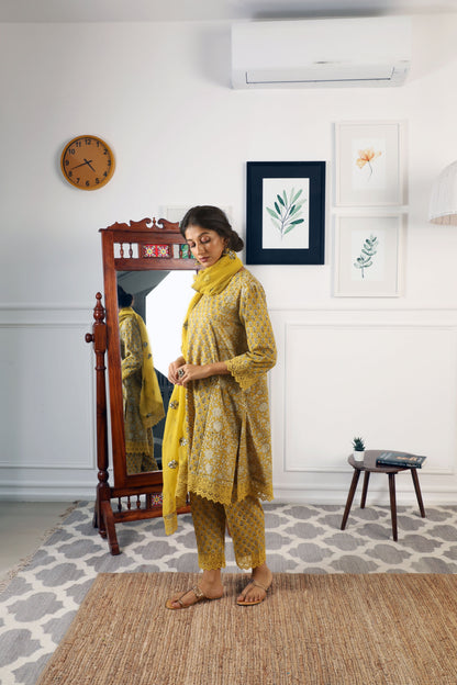 Jaya Yellow Set