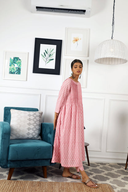 Nudar Pink Set