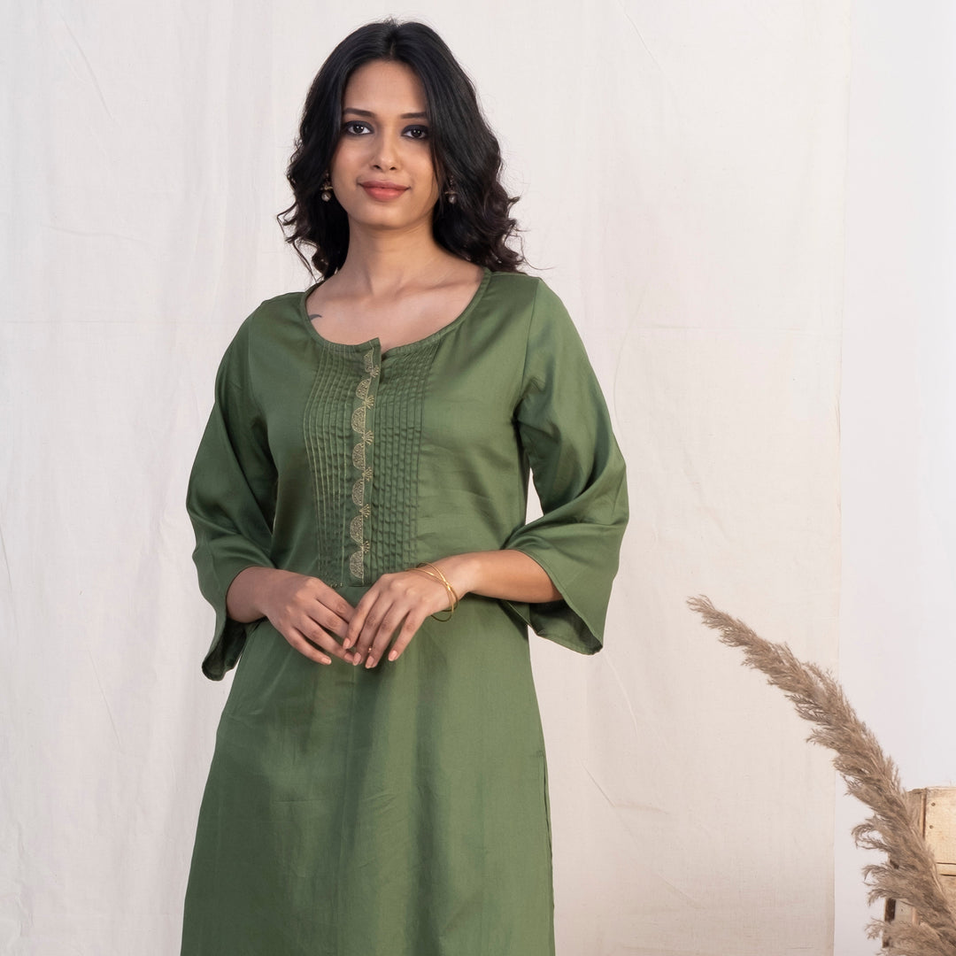 Akiso Green Round Neck With Pintucks With Palazzo And Gold Dupatta (Set of 3)
