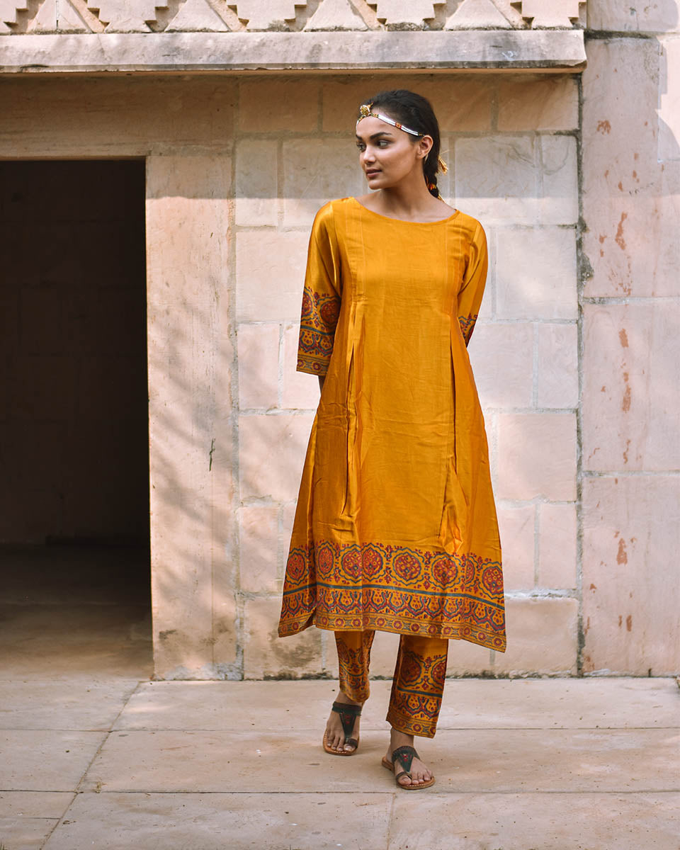 Chidiyaa Mustard Blockprinted Mashru Silk Kurta (Set of 2)