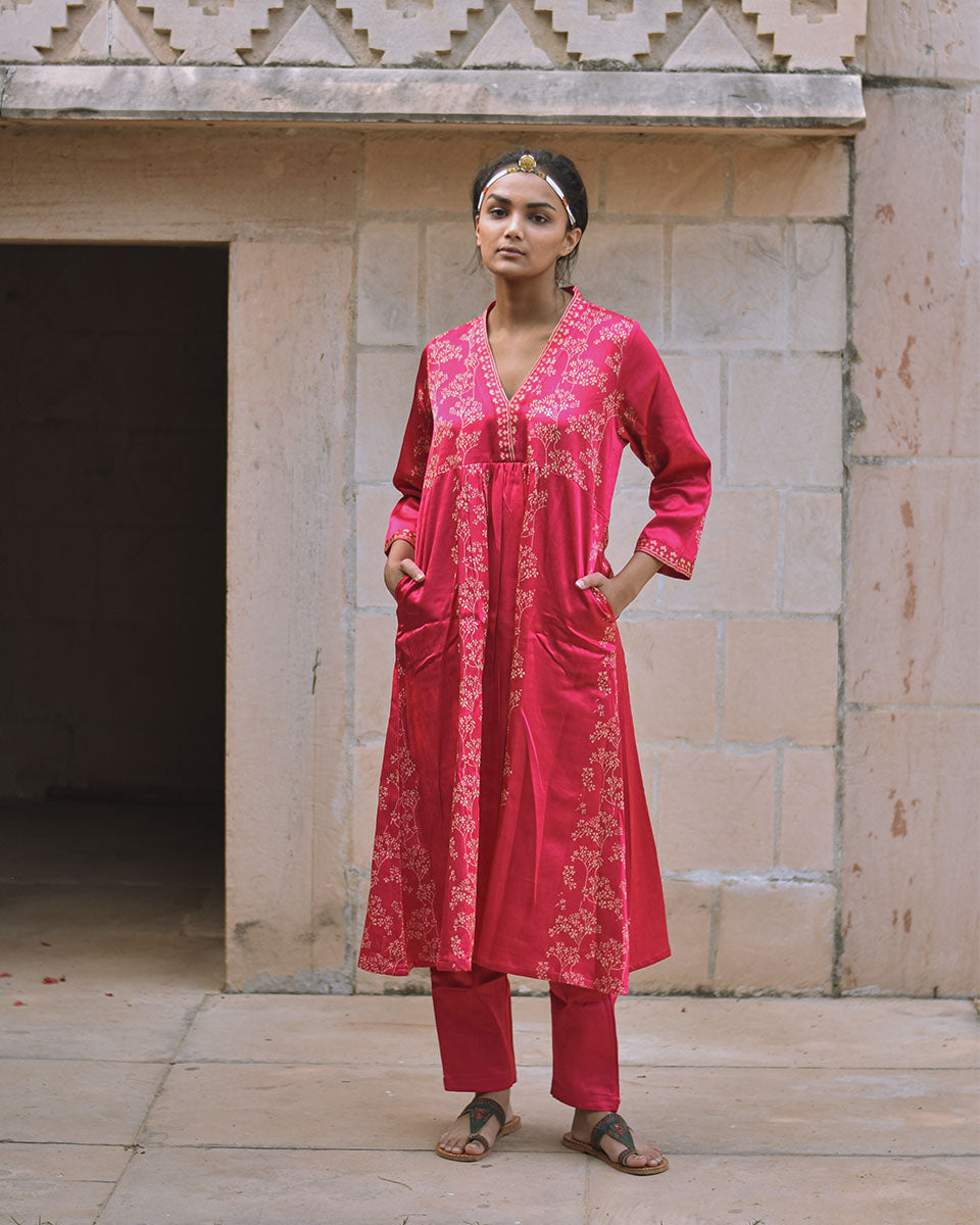 Chidiyaa Rani Blockprinted Mashru Silk Kurta (Set of 2)