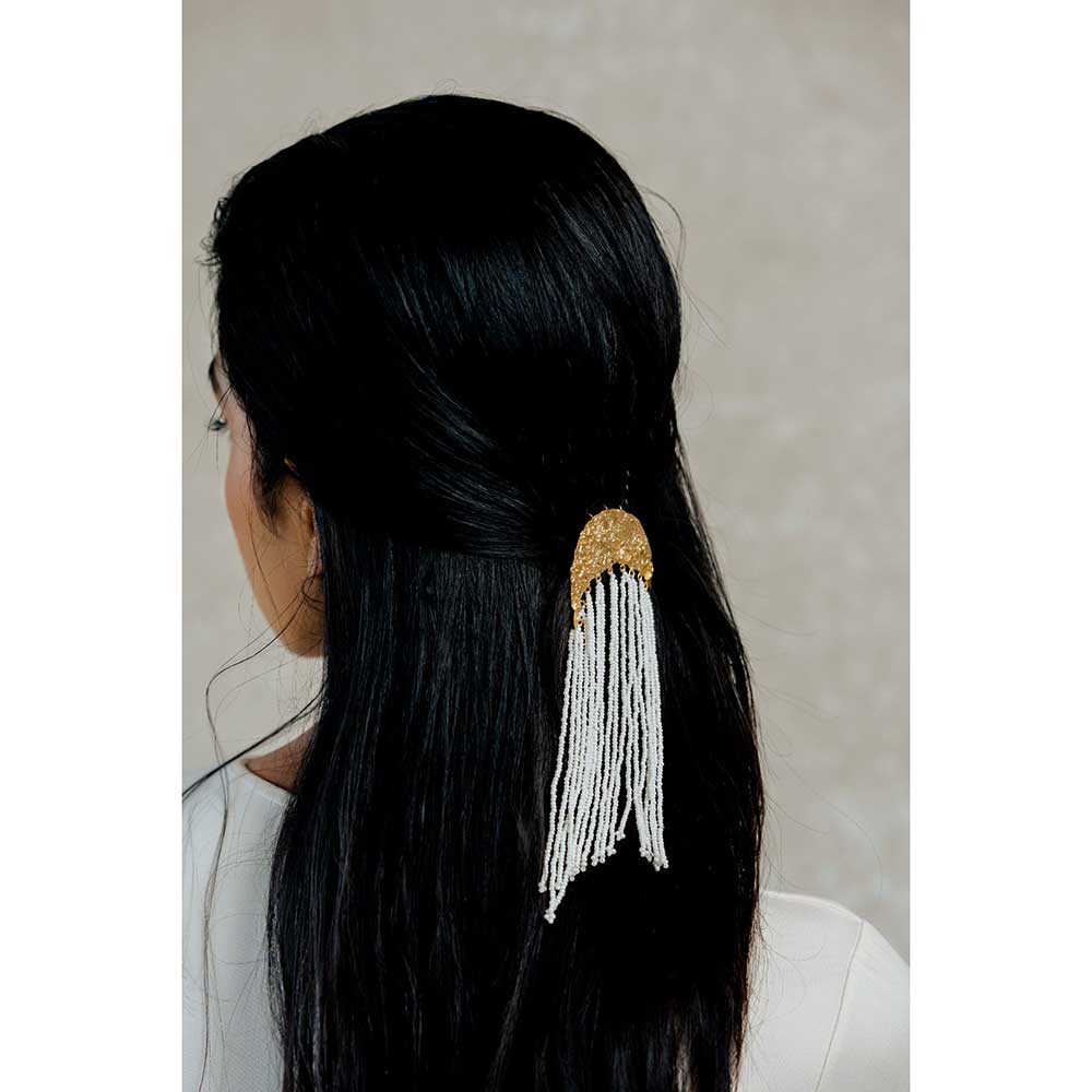 Aarjavee Chanini Gold Hair pin