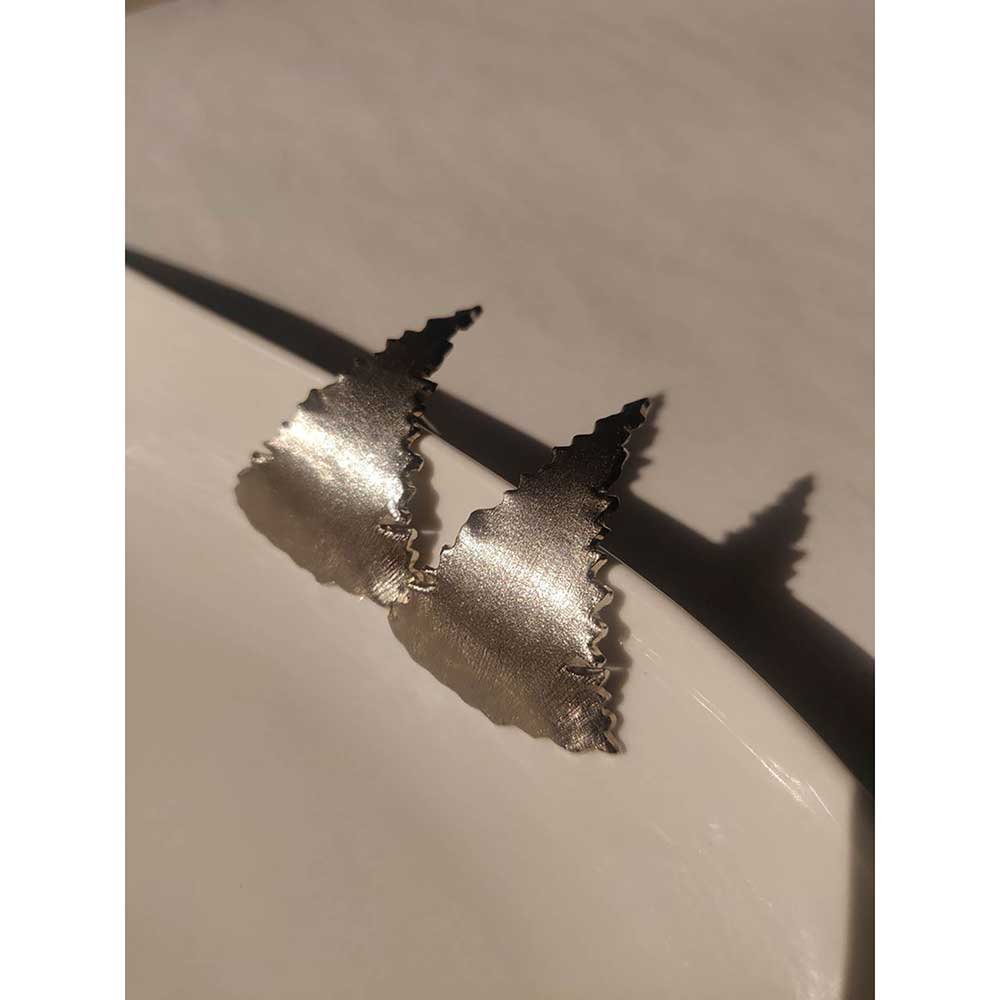 Aarjavee Silver Fit-In Earring
