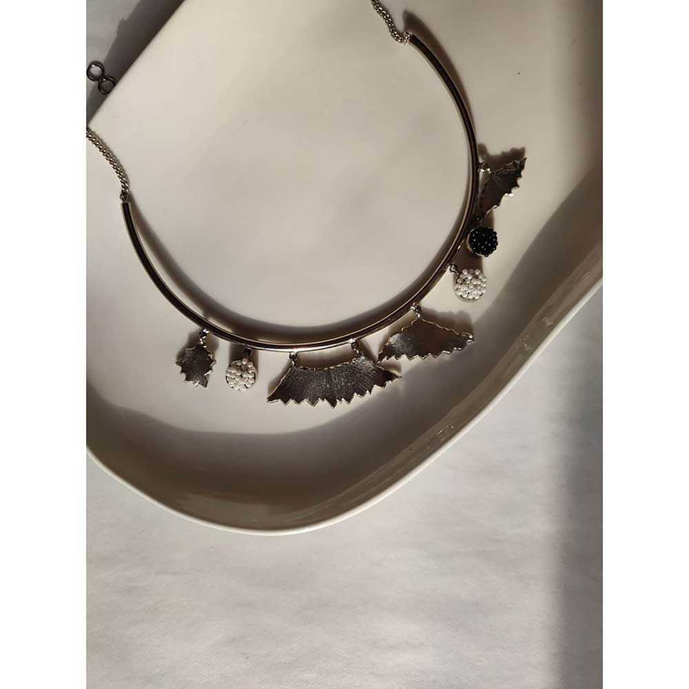 Aarjavee Cherish Silver Necklace