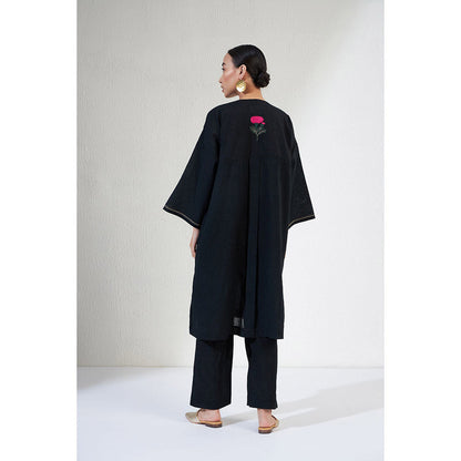 Aavidi By Dimple Naz Black Embroidered Co-ord (Set of 2)