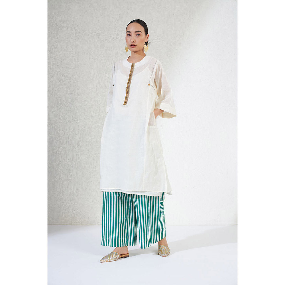Aavidi By Dimple Farah Off White Embellished Or Sequined Co-ord (Set of 2)