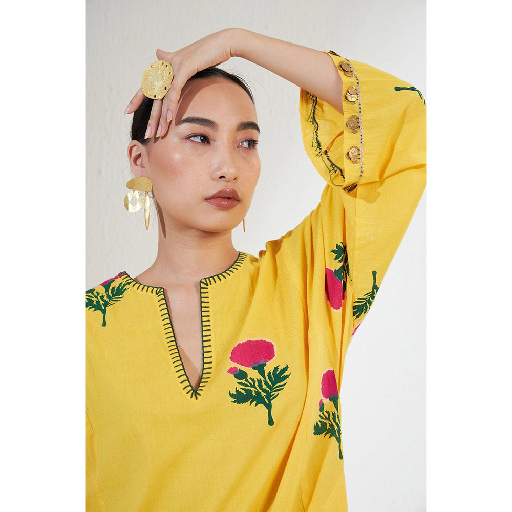 Aavidi By Dimple Gulnaar Yellow Floral Co-ord (Set of 2)