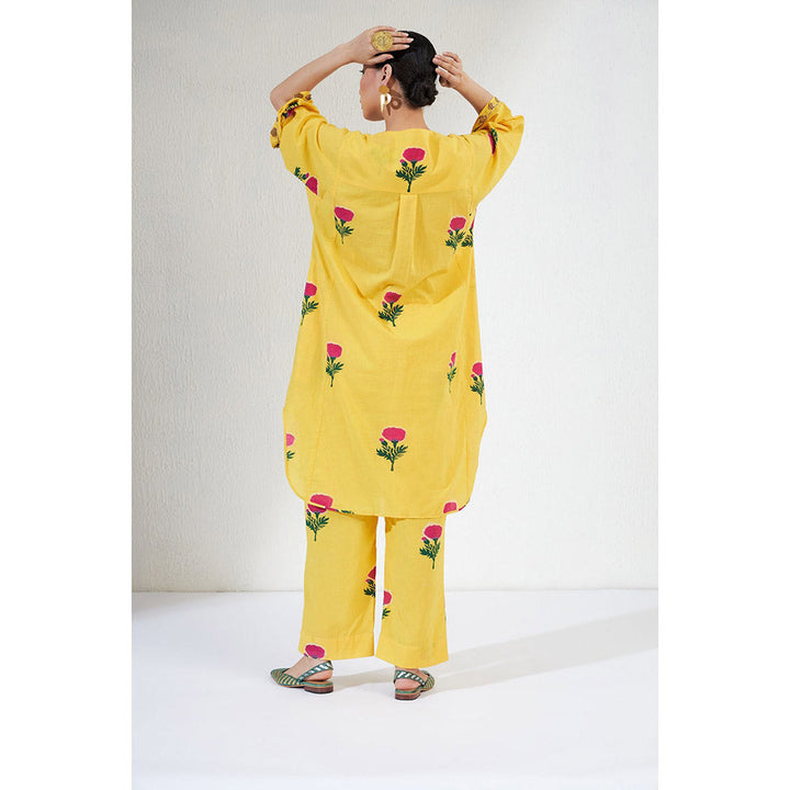 Aavidi By Dimple Gulnaar Yellow Floral Co-ord (Set of 2)