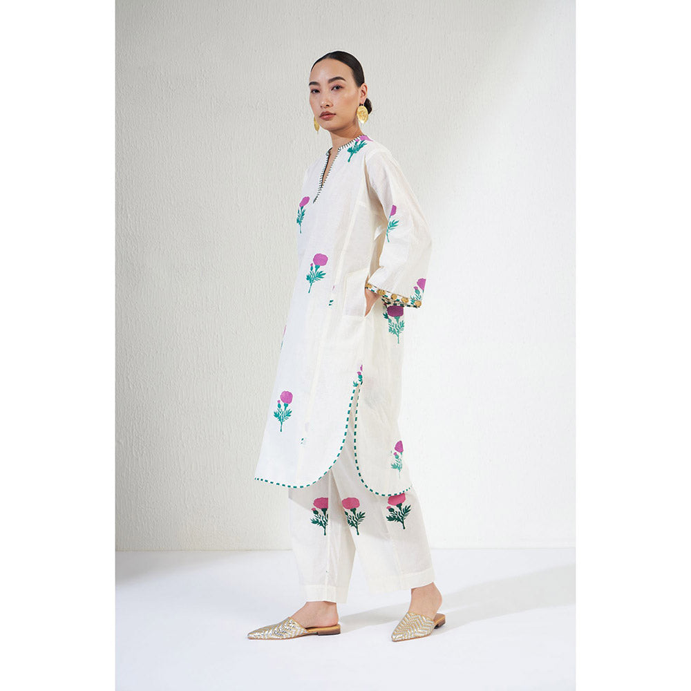 Aavidi By Dimple Gulnar Off White Floral Co-ord (Set of 2)