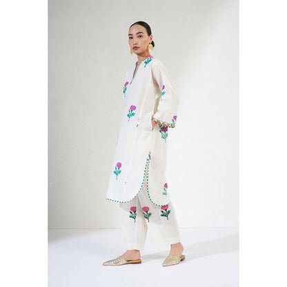 Aavidi By Dimple Gulnar Off White Floral Co-ord (Set of 2)