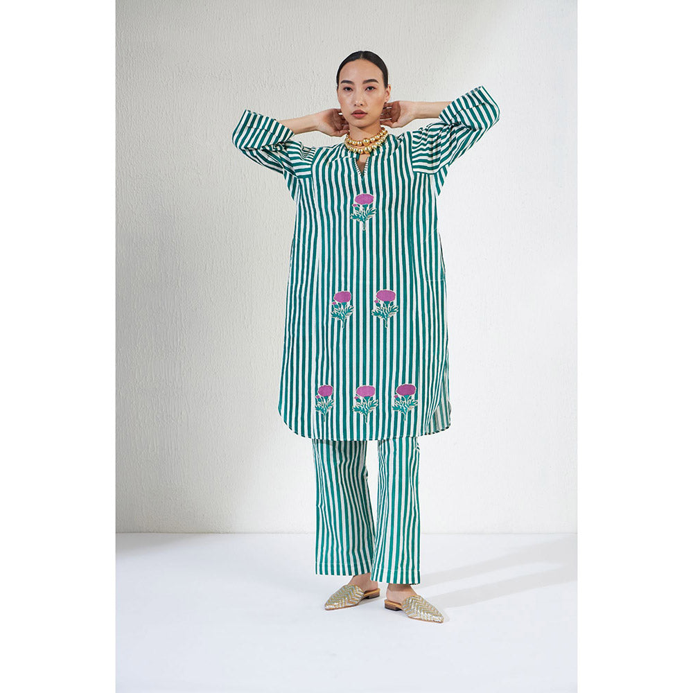 Aavidi By Dimple Zana Green Stripes Co-ord (Set of 2)