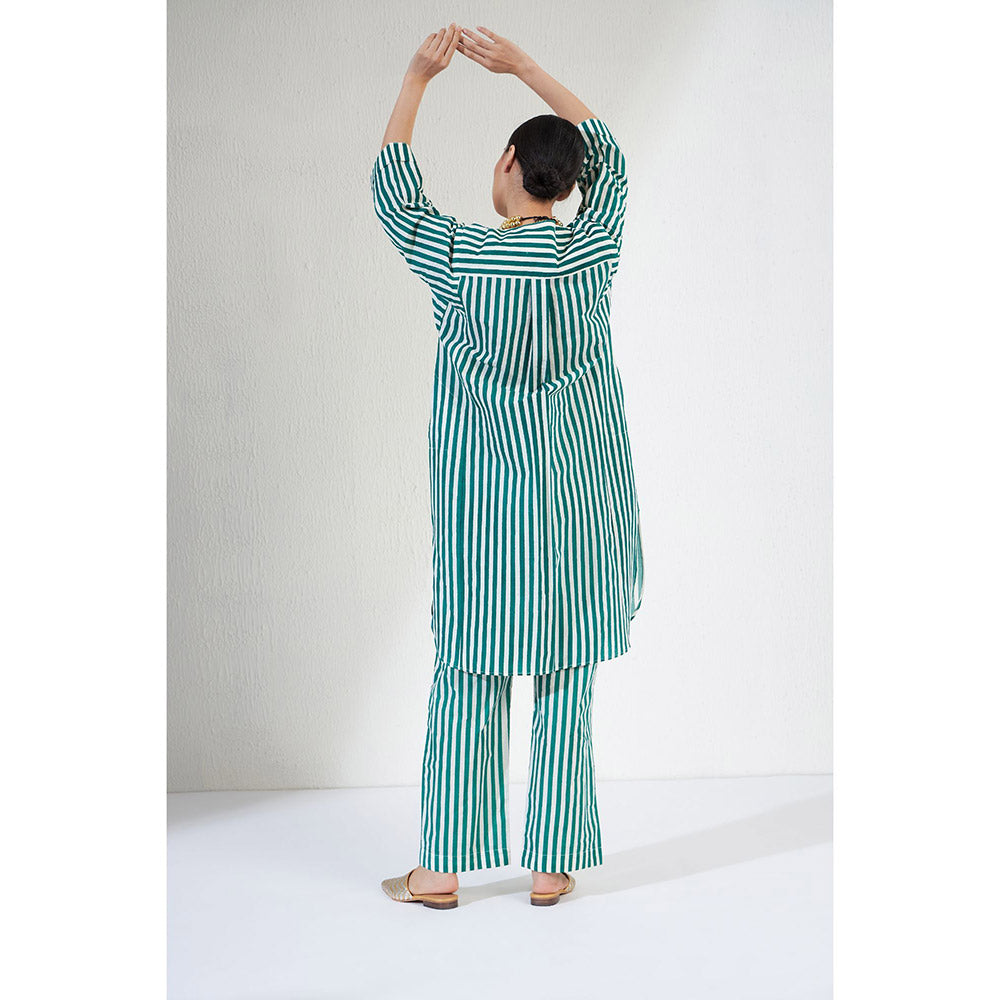 Aavidi By Dimple Zana Green Stripes Co-ord (Set of 2)