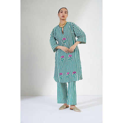 Aavidi By Dimple Zana Green Stripes Co-ord (Set of 2)