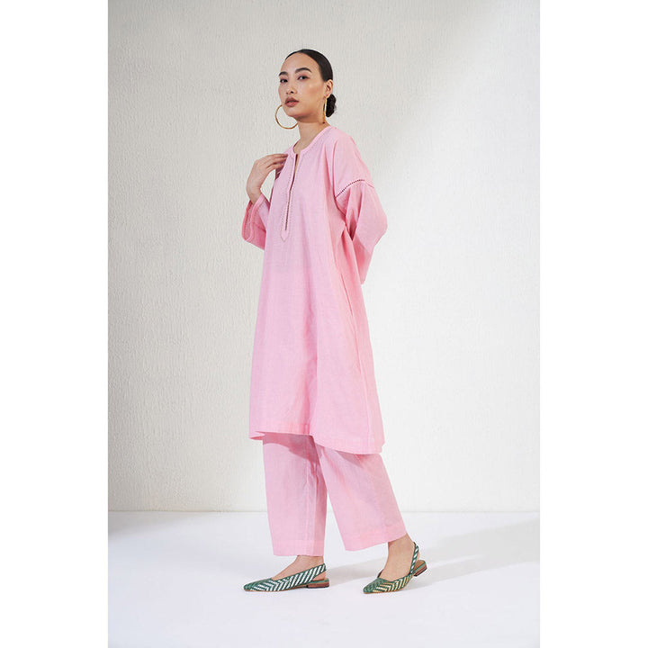Aavidi By Dimple Naz Pink Embroidered Co-ord (Set of 2)