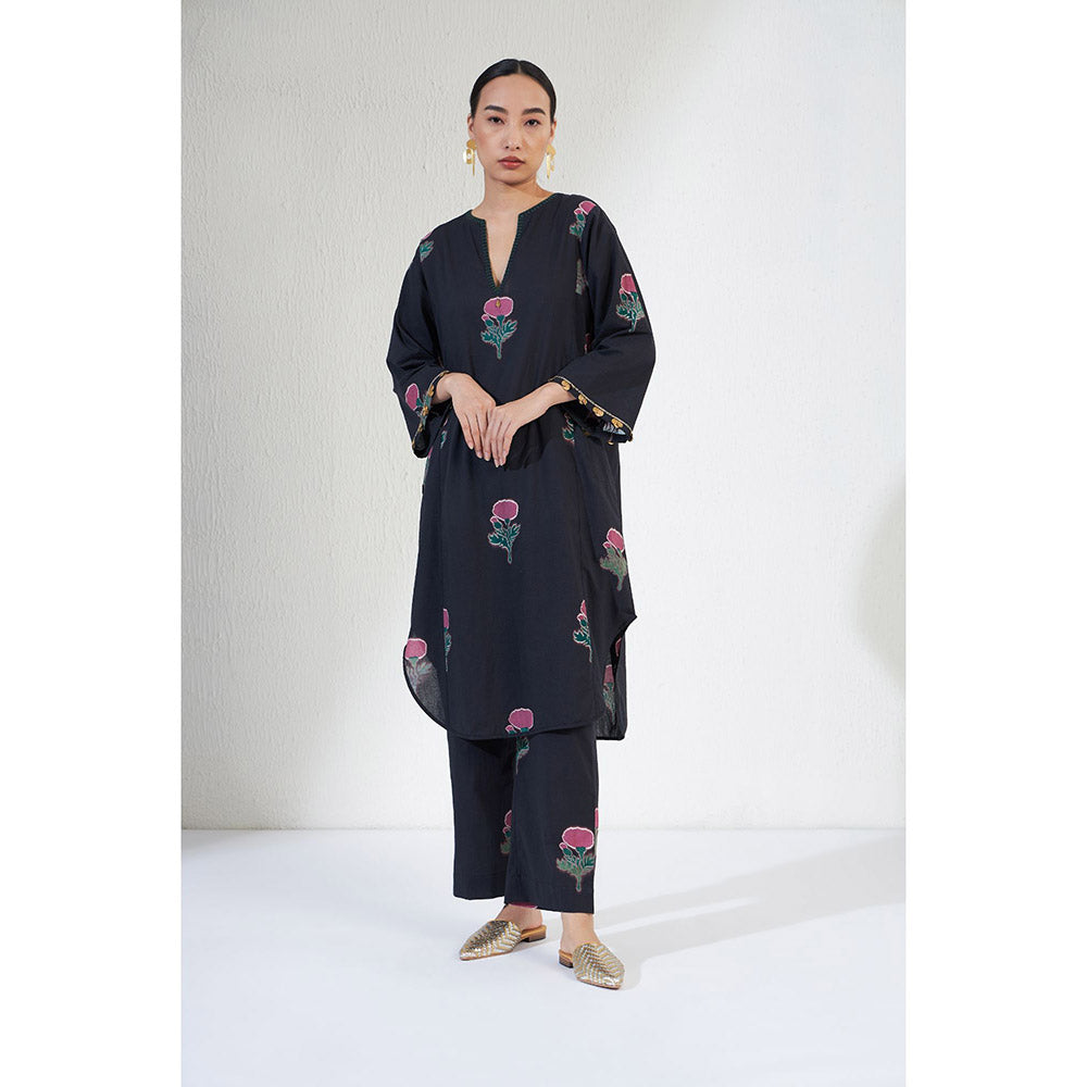 Aavidi By Dimple Gulnaar Navy Blue Floral Co-ord (Set of 2)