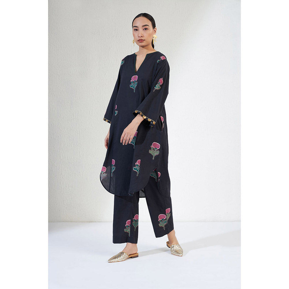 Aavidi By Dimple Gulnaar Navy Blue Floral Co-ord (Set of 2)