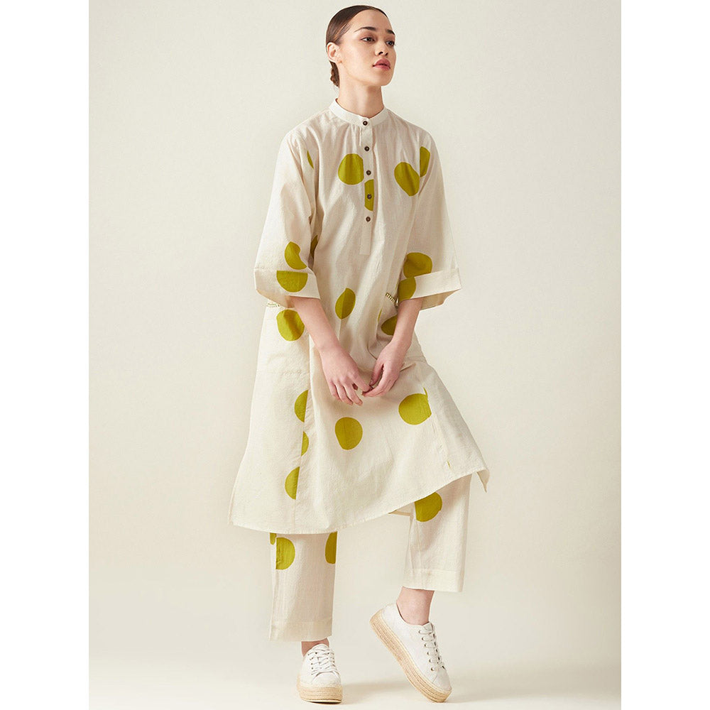 Aavidi By Dimple Polka Co-Ord (Set of 2)