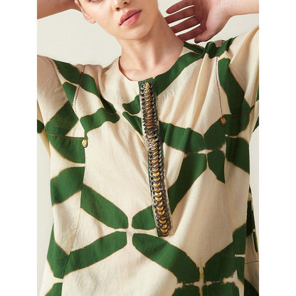 Aavidi By Dimple Green Clamp Printed Embroidered Co-Ord (Set of 2)