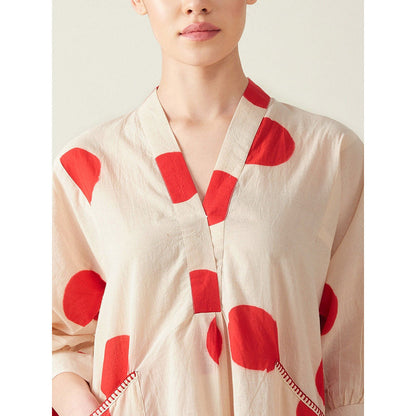 Aavidi By Dimple Polka Co-Ord (Set of 2)