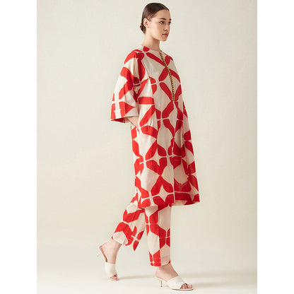 Aavidi By Dimple Red Clamp Printed Embroidered Co-Ord (Set of 2)