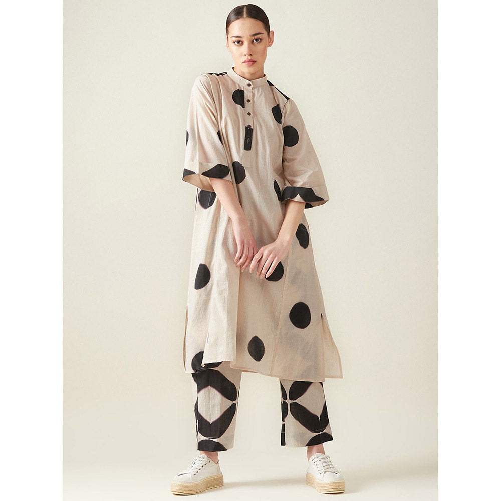 Aavidi By Dimple Polka Co-Ord (Set of 2)