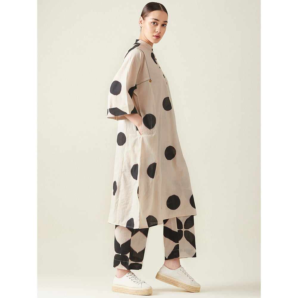 Aavidi By Dimple Polka Co-Ord (Set of 2)