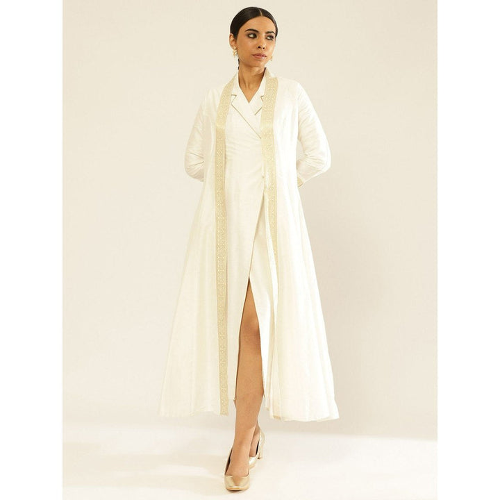Abhishti Banarasi Jacket Pearl White