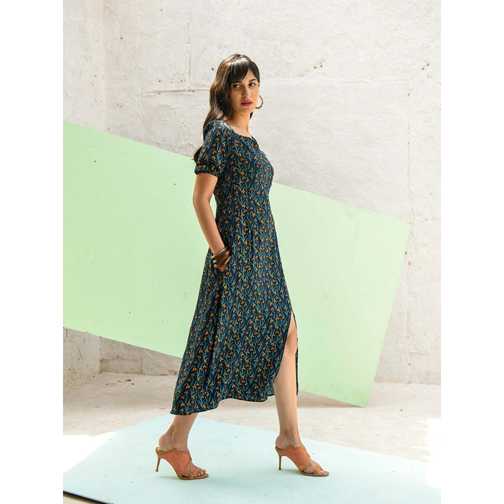AlterEGO Ditsy Bottle Green Floral Midi
