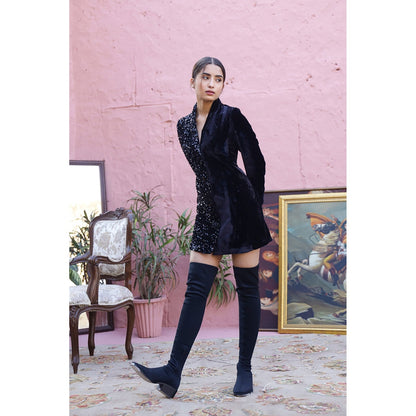 AlterEGO Vivian The Winter Trench Dress
