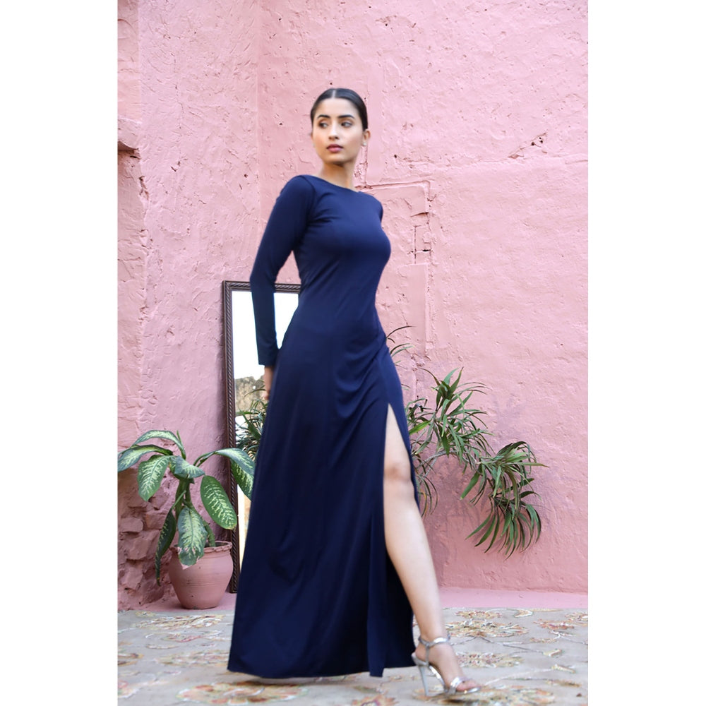AlterEGO Valerie Deep Back Kali Maxi