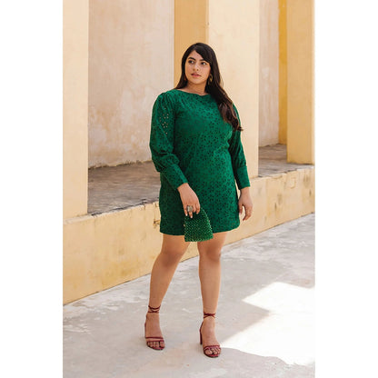 AlterEGO Tyla - Eyelet Embroidered Cuffed Dress