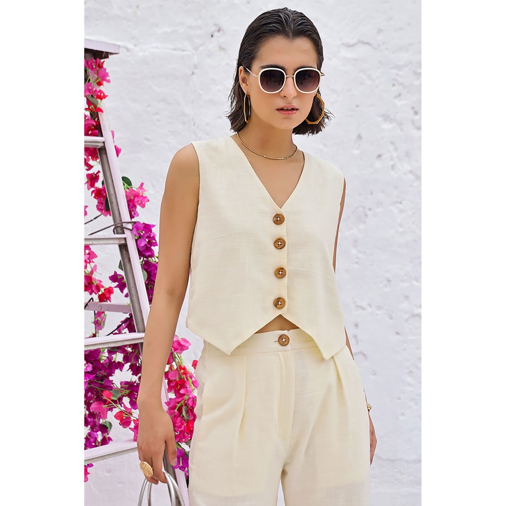 AlterEGO Zoey Summer Vest White Co-Ord (Set of 2)