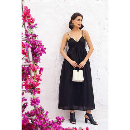 AlterEGO Nancy (Black)- The Day to Night Maxi Dress