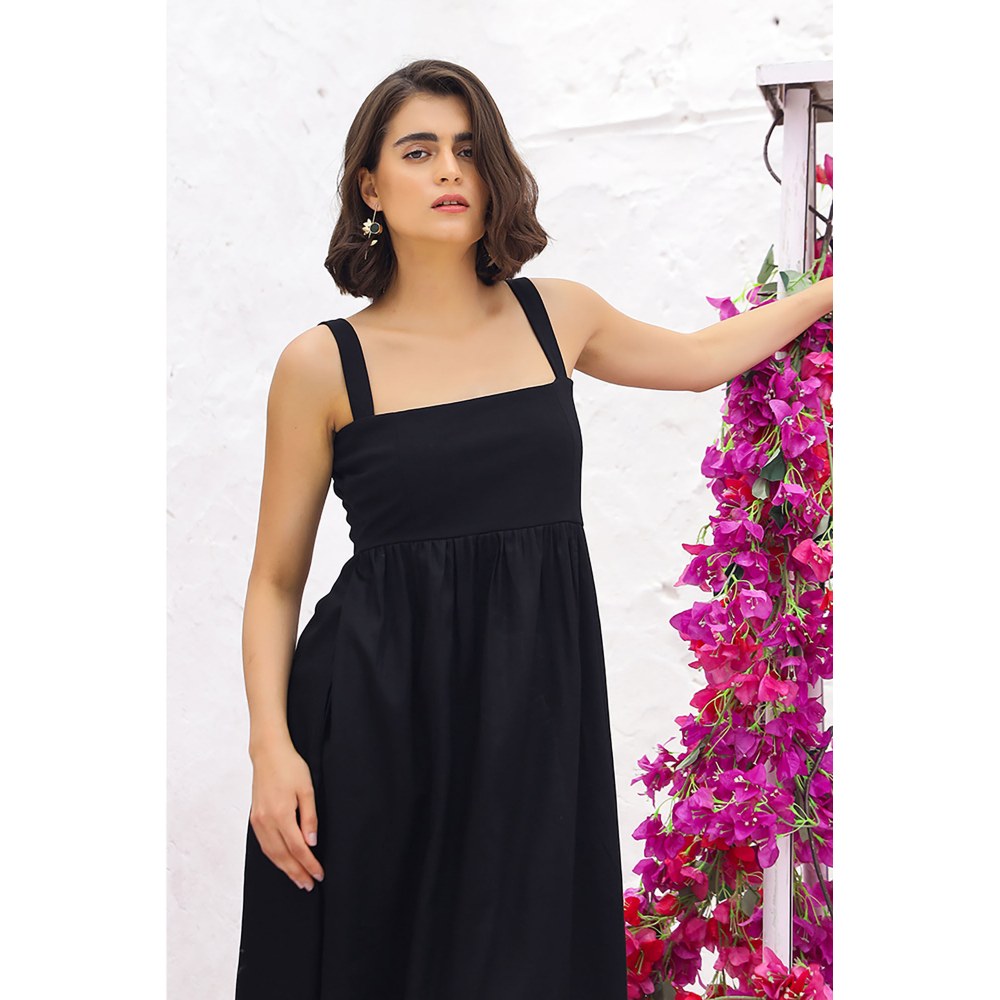 AlterEGO Evelyn The Dual Fabric Black Midi Dress
