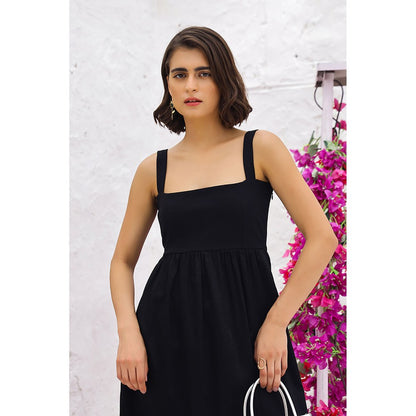 AlterEGO Evelyn The Dual Fabric Black Midi Dress
