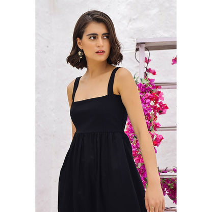 AlterEGO Evelyn The Dual Fabric Black Midi Dress