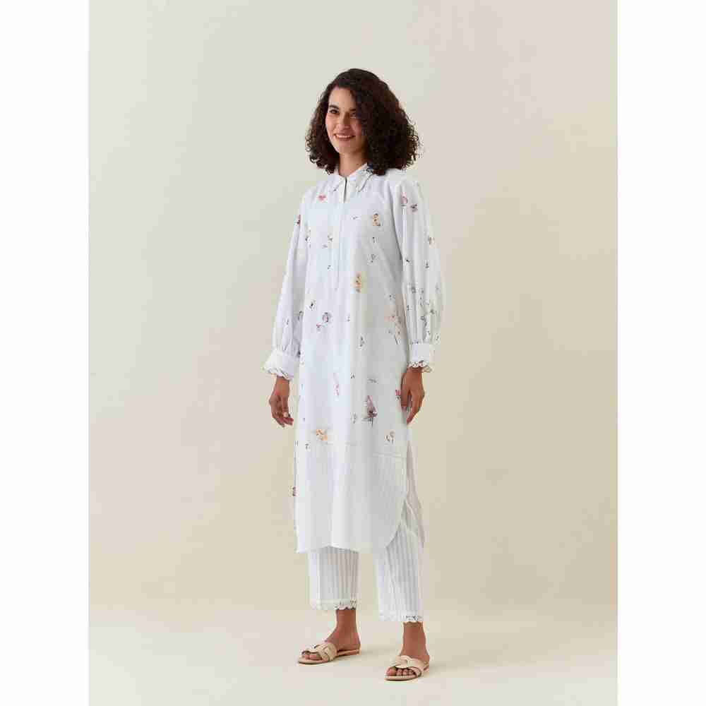 Anantaa by Roohi Trehan White Botanical Print Cotton Linen Kurta With Scalloped Net Collar