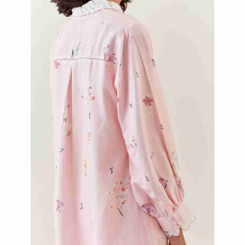 Anantaa by Roohi Trehan Pink Botanical Print Cotton Linen Kurta With Scalloped Net Collar