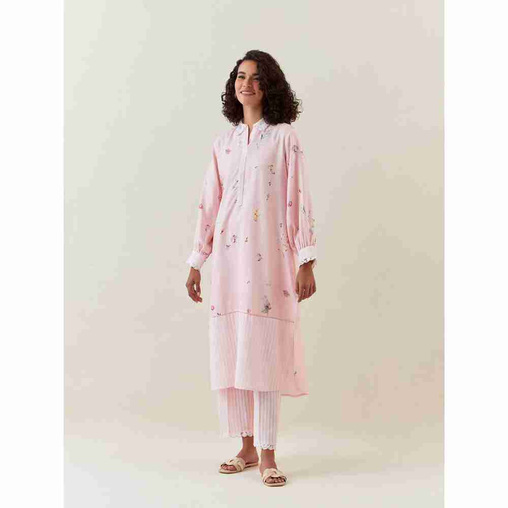 Anantaa by Roohi Trehan Pink Botanical Print Cotton Linen Kurta With Scalloped Net Collar