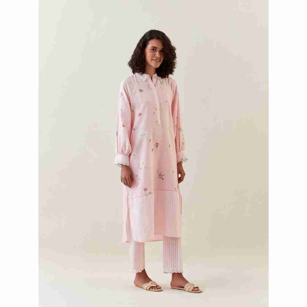 Anantaa by Roohi Trehan Pink Botanical Print Cotton Linen Kurta With Scalloped Net Collar