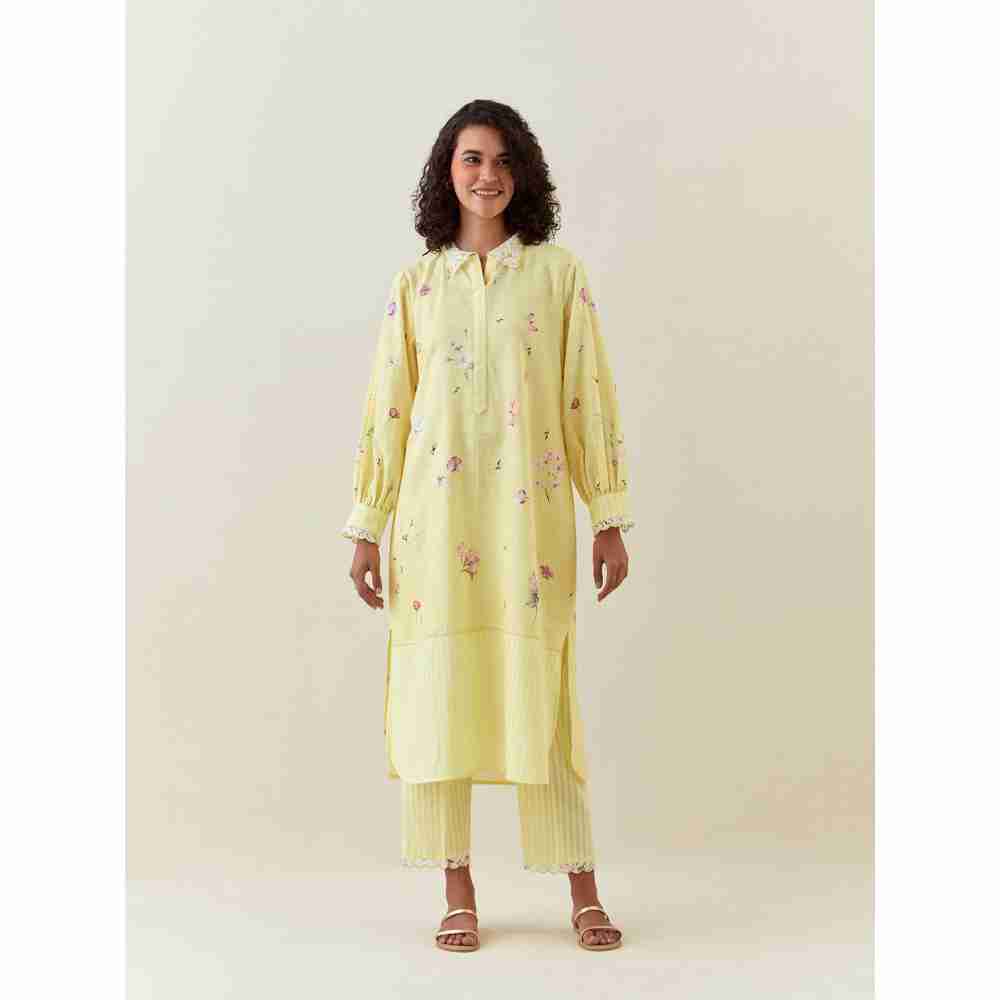 Anantaa by Roohi Trehan Yellow Botanical Print Cotton Linen Kurta With Scalloped Net Collar