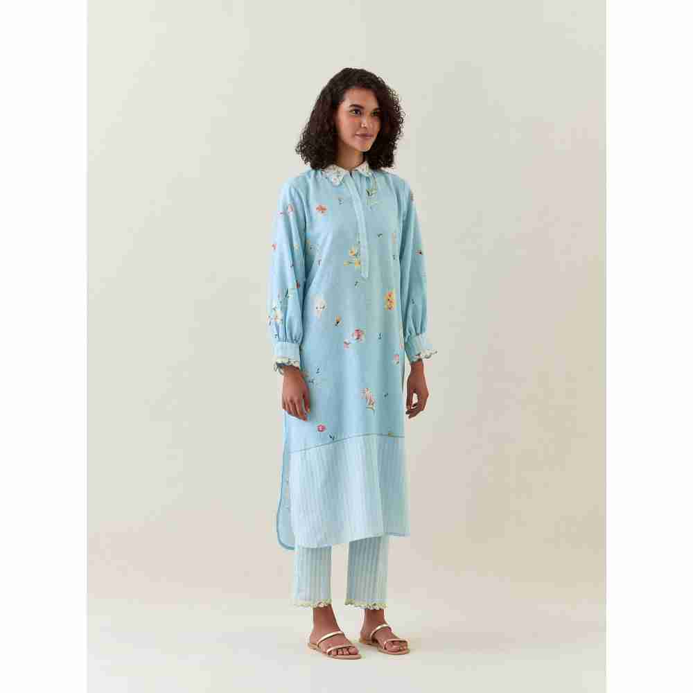 Anantaa by Roohi Trehan Blue Botanical Print Cotton Linen Kurta With Scalloped Net Collar