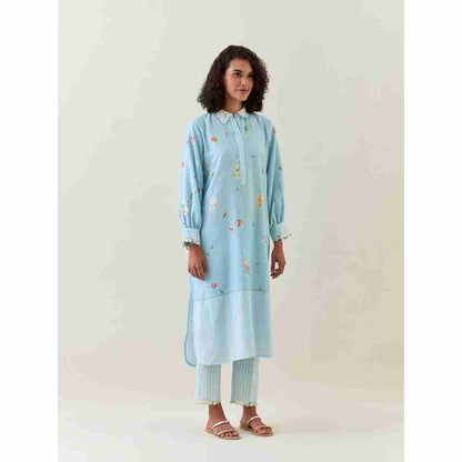 Anantaa by Roohi Trehan Blue Botanical Print Cotton Linen Kurta With Scalloped Net Collar